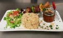 Aux Brasseurs Gourmands - Brochette aux 3 viandes et sa sauce barbecue accompagnée d'un riz au chorizo et poivrons
