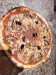 Pizz'a Mila - La pizza viande hachée, aubergines et oignons
