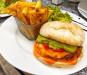 Au soleil - Un burger, frites