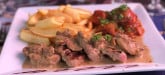 Le Châtaignier - filet mignon de porc rôti sauce aux cèpes ,ratatouille, frites