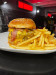 MN Burger - Burger avec des frites