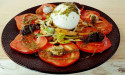 L'arcubalenu - Carpaccio de tomates coeur de boeuf, légumes croquants et burratina