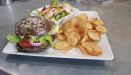 Pourquoi Pas - Un autre hamburger &quot;le pourquoi pas&quot; avec son pain fait maison