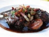 Les Prés Gaillardou - Un plat coq au vin de bergerac marine