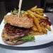 Les Mets Tissés - Un burger