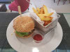 Le Marigny - Un burger, frites