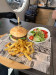 Atelier ô burger - Burger accompagné de frites