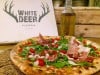 White Deer - Une pizza