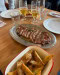 Bistrot de la Poste - Entrecôte beurre d’ail et frites persillées au parmesan