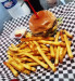 L'Affamé - Un burger, frites
