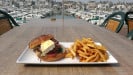 La Marina - Un burger, frites 