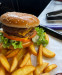 Mêyman - Un burger