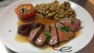 Campanile - Le pavé de selle d'agneau et son jus, accompagné de compotée de flageolets et sa tomate rôtie