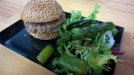 Labo des Tokés - Un burger, salade
