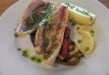 La Famille - Filets de rougets grillés avec des légumes confits et une petite huile au basilic