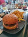 Au bureau - Un burger