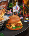 Au bureau - Un burger