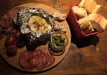 L' Atelier d'Alex - Le camembert rôti et charcuterie