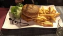 Le Tempo - Un burger, salade, frites