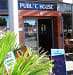 Public House - La façade du resturant