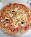 Pizz Ad Hoc - Une pizza