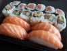 Box d'Asie - Un plat california et sushi