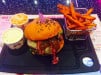 Memphis - Un burger, frites