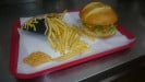 Daily Chicken - Un burger et frites 