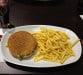 A Table - L'hamburger et frites