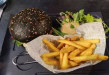 Jeanne et Jacques - Un burger
