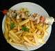 Le Vigneau - Brochette avec des frites 