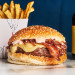 Les Burgers de Papa - Un burger avec frites