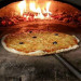 Le Chalet Alpin - Une pizza au four