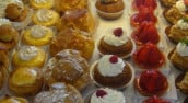 Aux Petits Fours