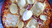 Surfin pizza