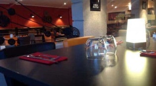 L’Avenue - L' intérieur du restaurant
