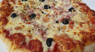 Chez Marie et Jean-Louis - Une pizza