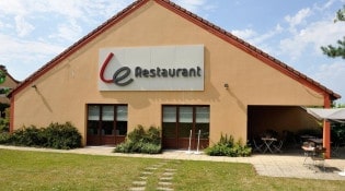 Campanile - La façade du restaurant