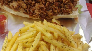 SAM’S summer-food - Un kebab, frites