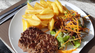 Le Manuel - Un plat