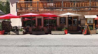 Au Bon Coin - La façade du restaurant