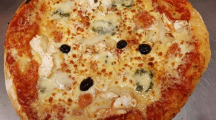 Pizzeria La Cascade - Une pizza