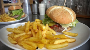 Le Tomrider - Un burger , frittes