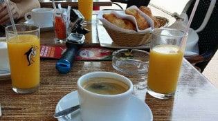 Dolce Momento - Petit dejeuner en terrasse