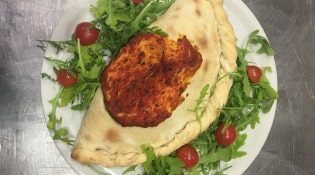 Gusto Pizza - Pizza calzone