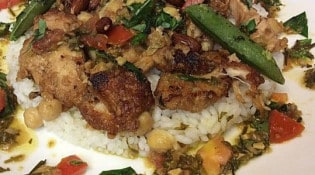 Bacchus - L'émincé de poulet, soja, noix de cajou,amandes,pois chiche ,riz basmati