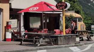 Le Fournil du Pont de Clans - La terrasse