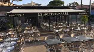 Le Montparnasse - la façade