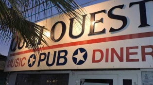 Quai Ouest Pub - La façade du restaurant
