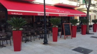 Brasserie Du Cours - La façade du restaurant